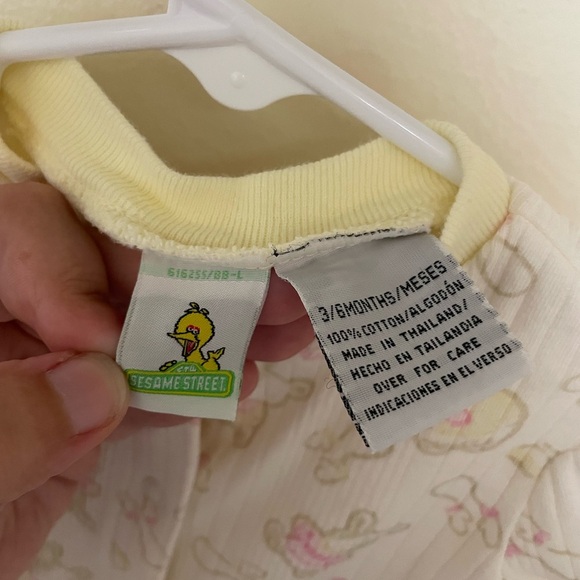 ✨Baby Vintage 90s Sesame Street Onesie Size 3/6Months - Picture 5 of 9